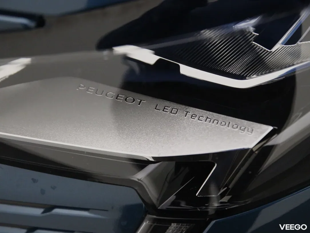 Peugeot 5008 1.5 96kW
