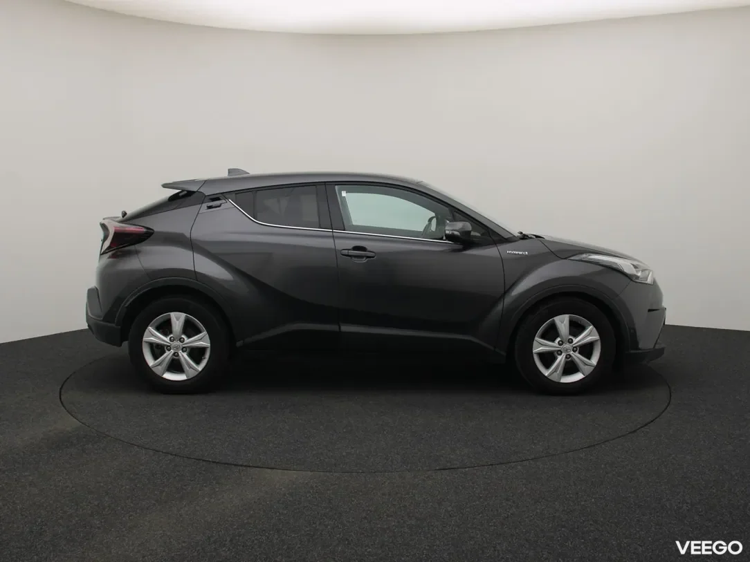 Toyota C-HR 1.8 90kW