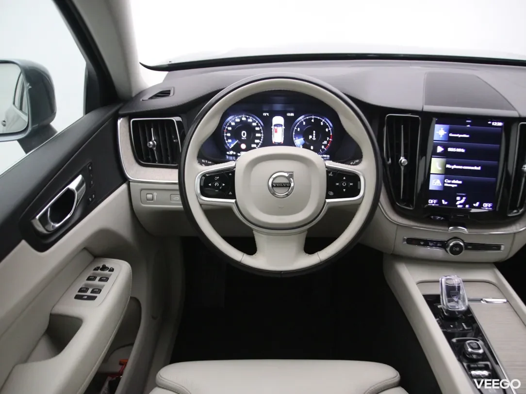 Volvo XC60 2 184kW