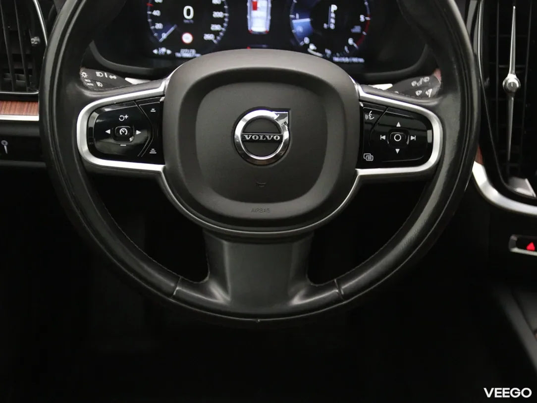 Volvo V60 2 140kW