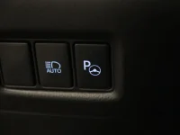 Toyota C-HR 1.8 90kW thumbnail