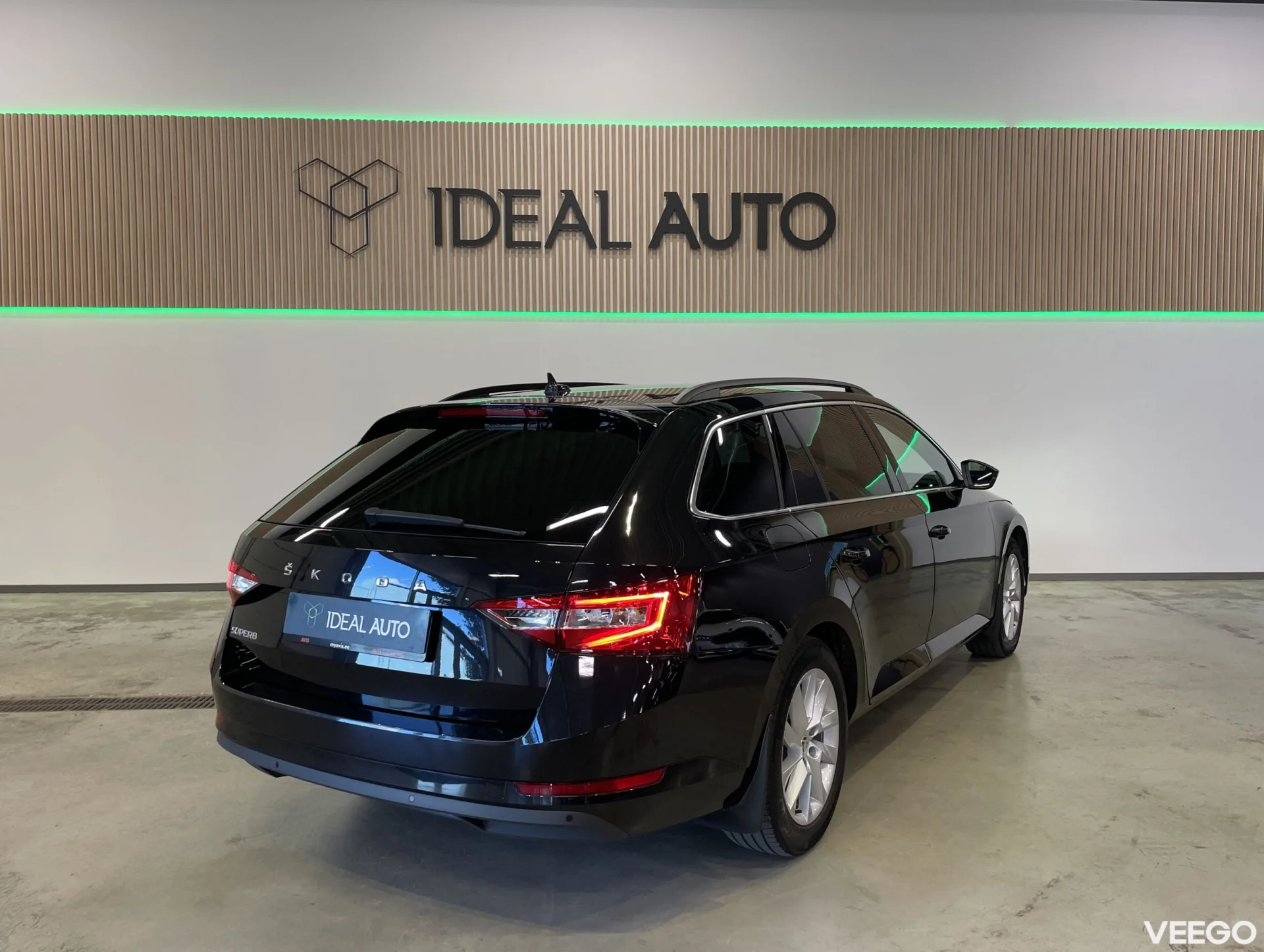 Skoda Superb Ambition FL 1.5 110kW