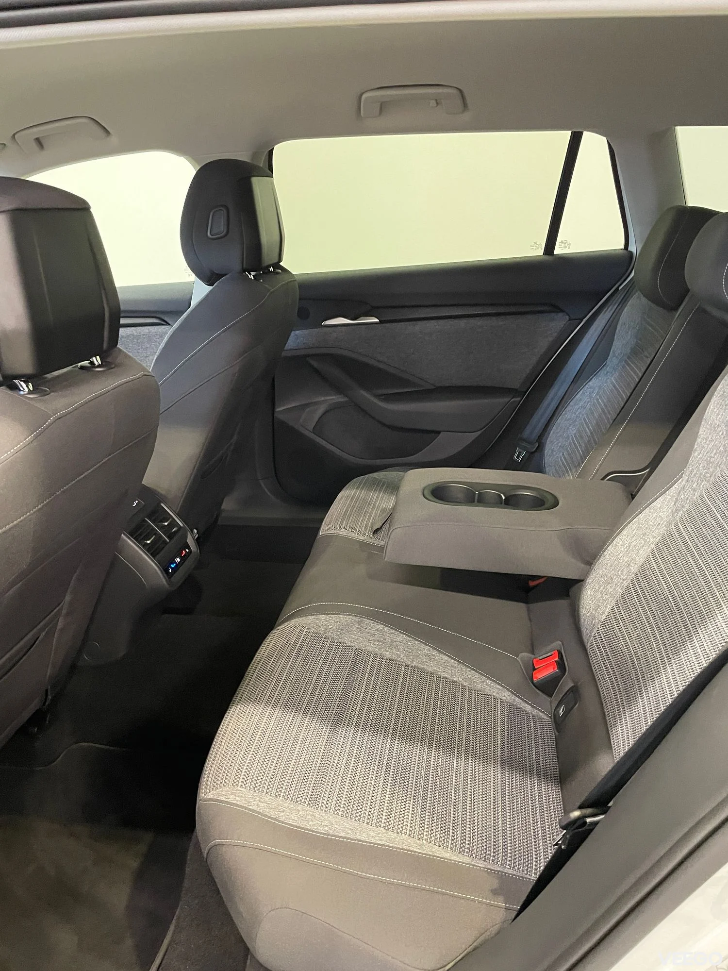 Skoda Superb Combi Selection 4X4 2 142kW