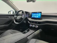 Skoda Superb Combi Selection 4X4 2 142kW thumbnail