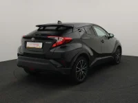 Toyota C-HR 1.8 90kW thumbnail