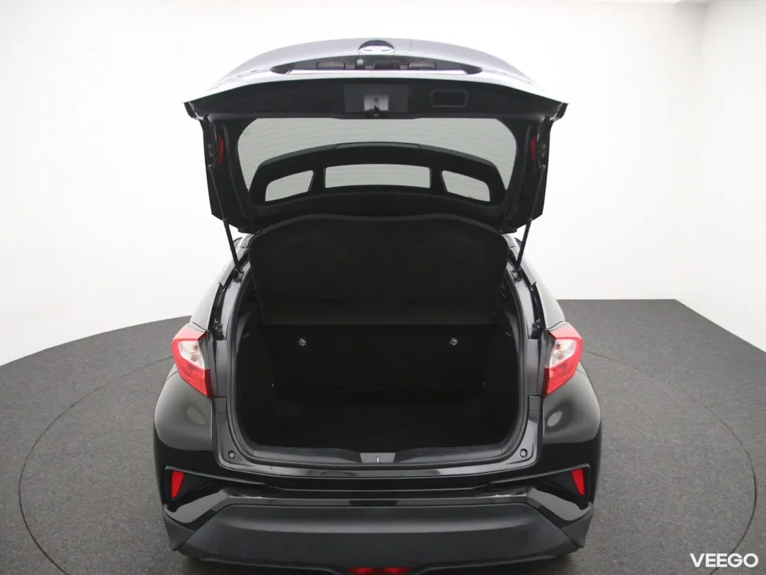 Toyota C-HR 1.8 90kW