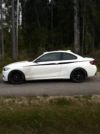 BMW M235 3.0 240kW thumbnail