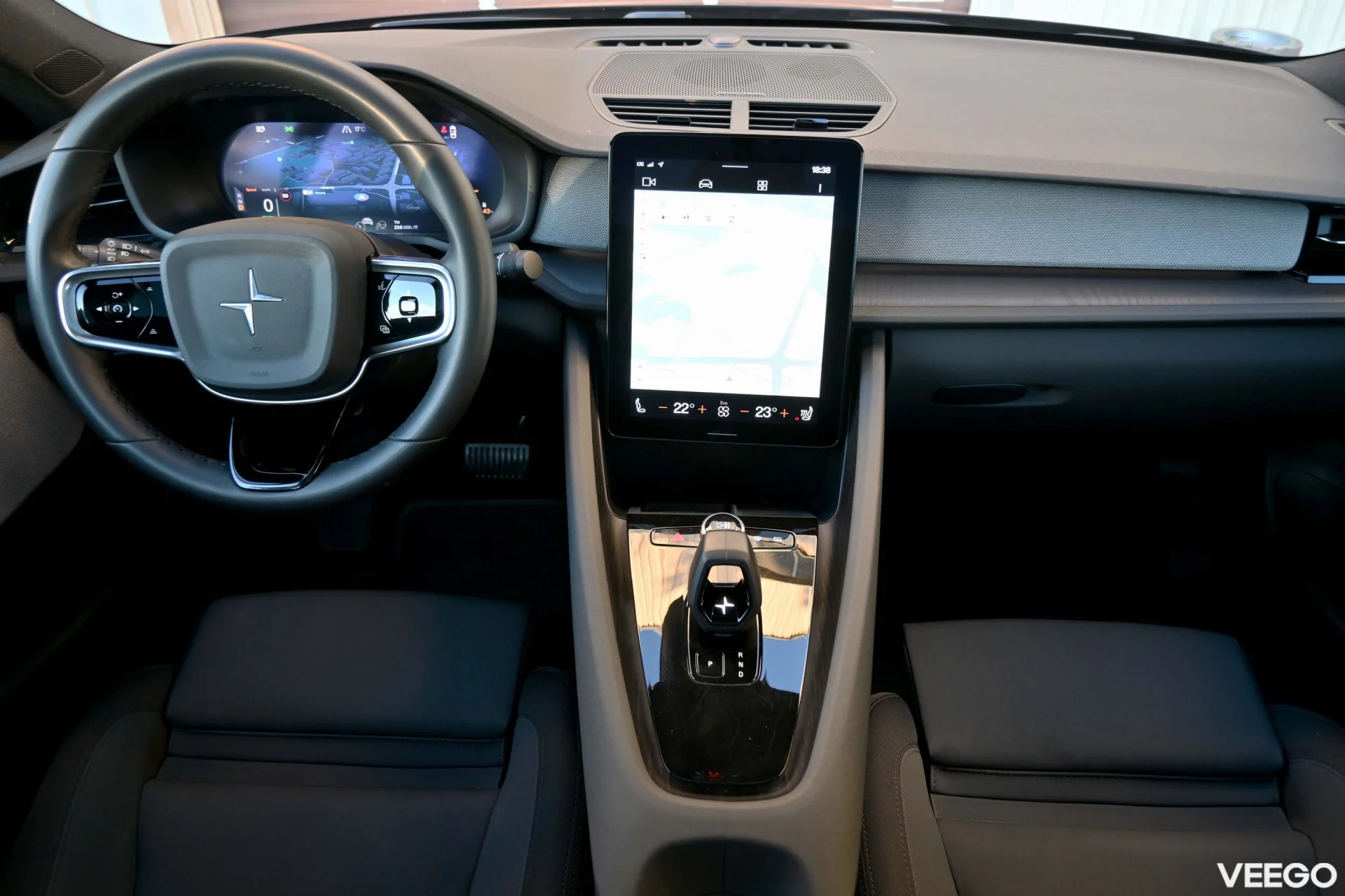 Polestar 2 AWD H&K LONG RANGE DUAL PILOT PLUS 300kW
