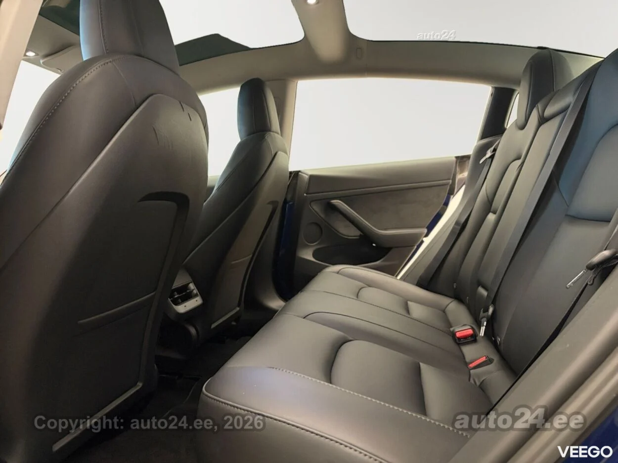 Tesla Model 3 Dual Motor Long Range 366kW