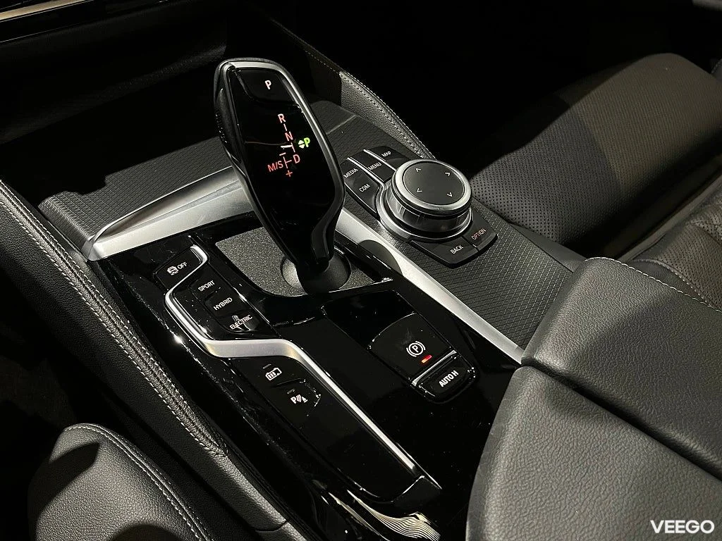BMW 530 xDrive Touring M Sport Adapt. Farth Head-Up Rattvärme 215kW