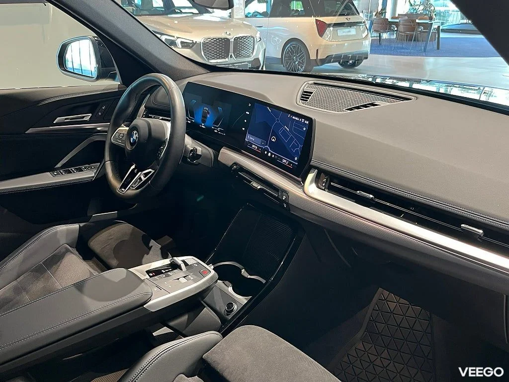 BMW X1 sDrive18i M Sport Rattvärme Dragkrok 100kW