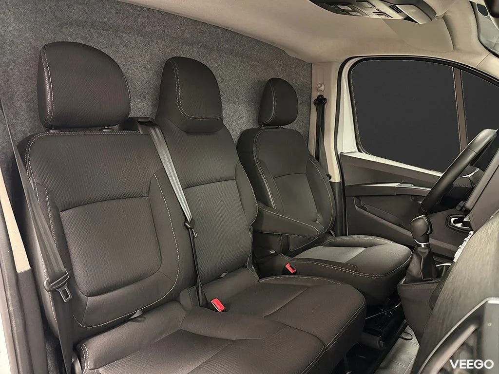 Renault TRAFIC 2.0 dCi Aut EDC 150HK 3-Sits /V-Inred /Moms 110kW