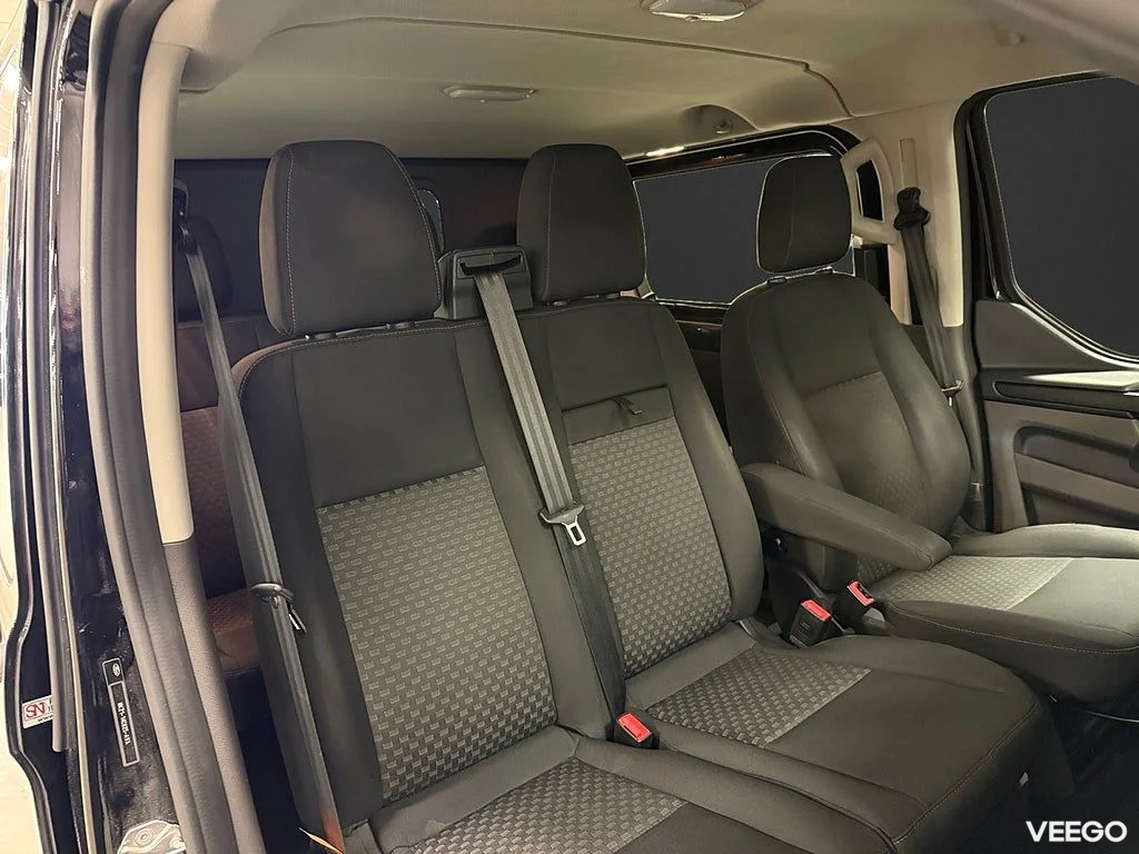 Ford Transit Custom Transit Custom Custom 340 Crew Van 170HK L2 6-Sits /V-Inred /Mom 125kW