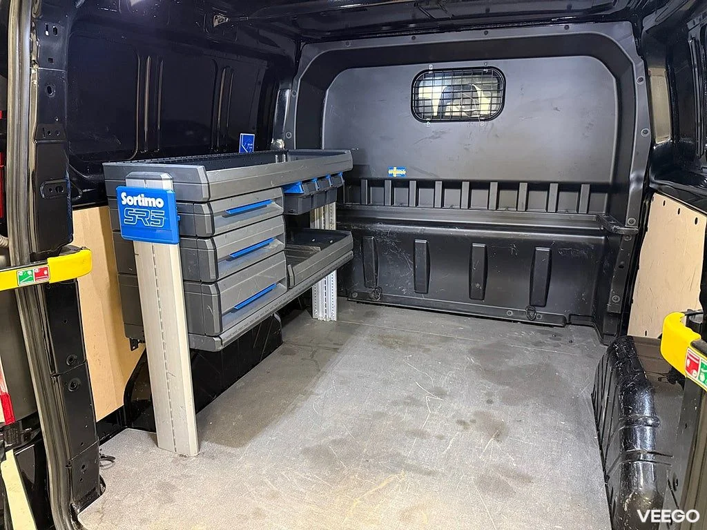 Ford Transit Custom Transit Custom Custom 340 Crew Van 170HK L2 6-Sits /V-Inred /Mom 125kW