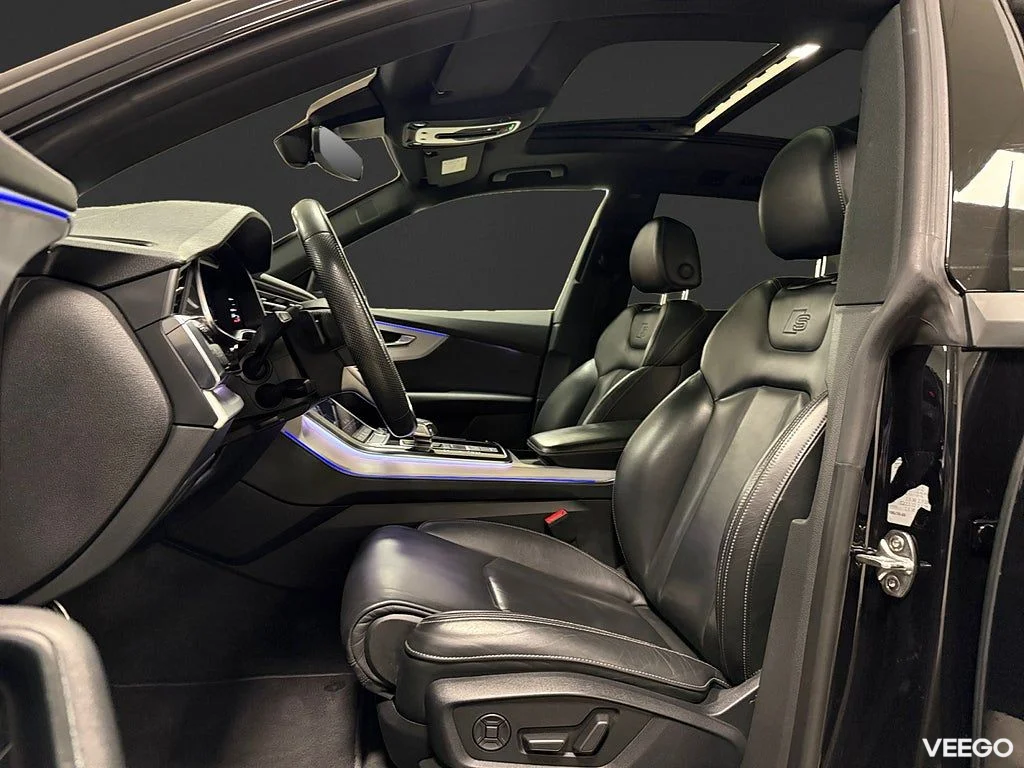 Audi Q8 50 TDI Q 286HK S-Line Selection /Pano /B&O /Se Spec 210kW