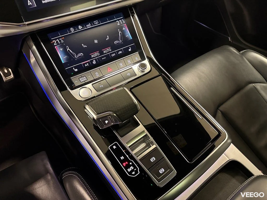 Audi Q8 50 TDI Q 286HK S-Line Selection /Pano /B&O /Se Spec 210kW
