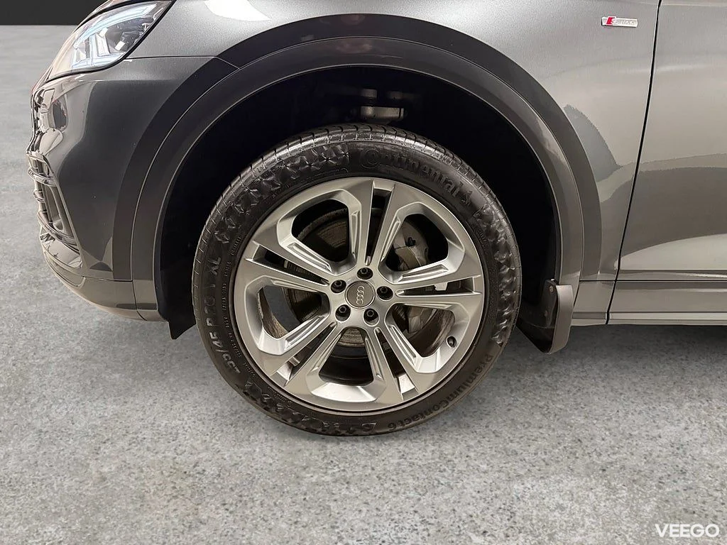 Audi Q5 2.0 TDI Q 190HK S-Line Selection /Alpin /B-Kamera 140kW
