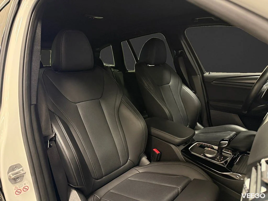 BMW X3 xDrive20d 190HK M-Sport /HiFi /Drag 140kW