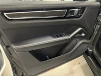 Porsche Cayenne Turbo S E-Hybrid Coupé 680HK/ MOMS / SE SPEC 404kW
