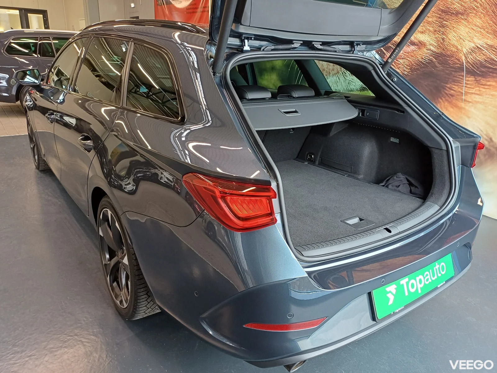 Cupra Leon Sportstourer 2 180kW