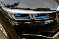 BMW 740 3.0 250kW thumbnail