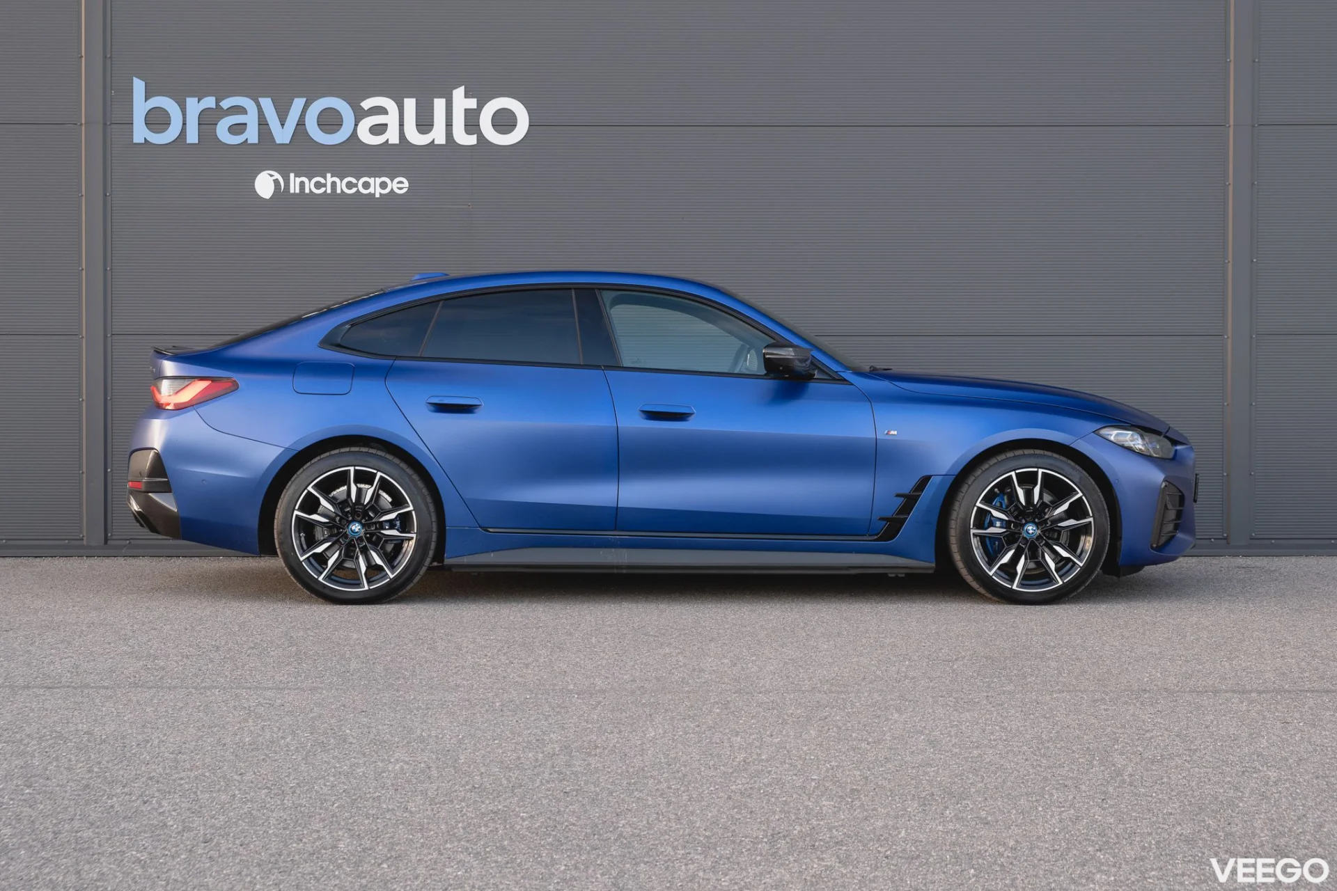 BMW i4 xDrive Gran Coupe M-Sportpakett Individual 400kW