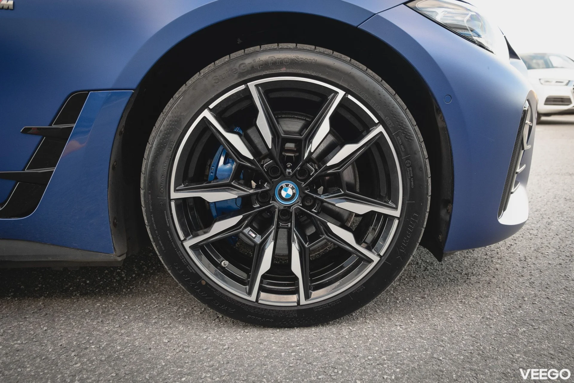 BMW i4 xDrive Gran Coupe M-Sportpakett Individual 400kW