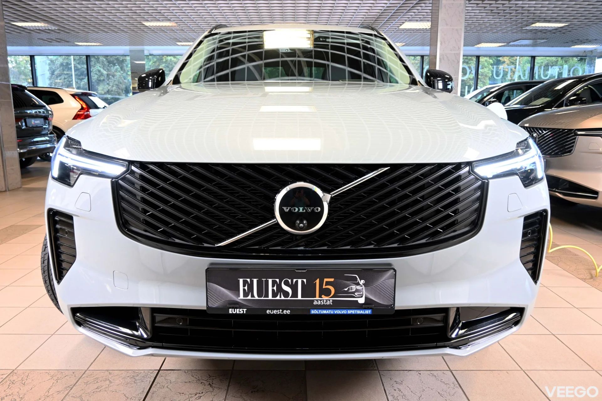Volvo XC90 AWD H&K ULTIMATE DARK INTELLI PRO MY26 2 335kW