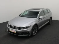 Volkswagen Passat 1.4 160kW thumbnail