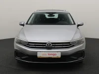 Volkswagen Passat 1.4 160kW thumbnail