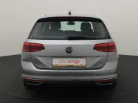 Volkswagen Passat 1.4 160kW thumbnail