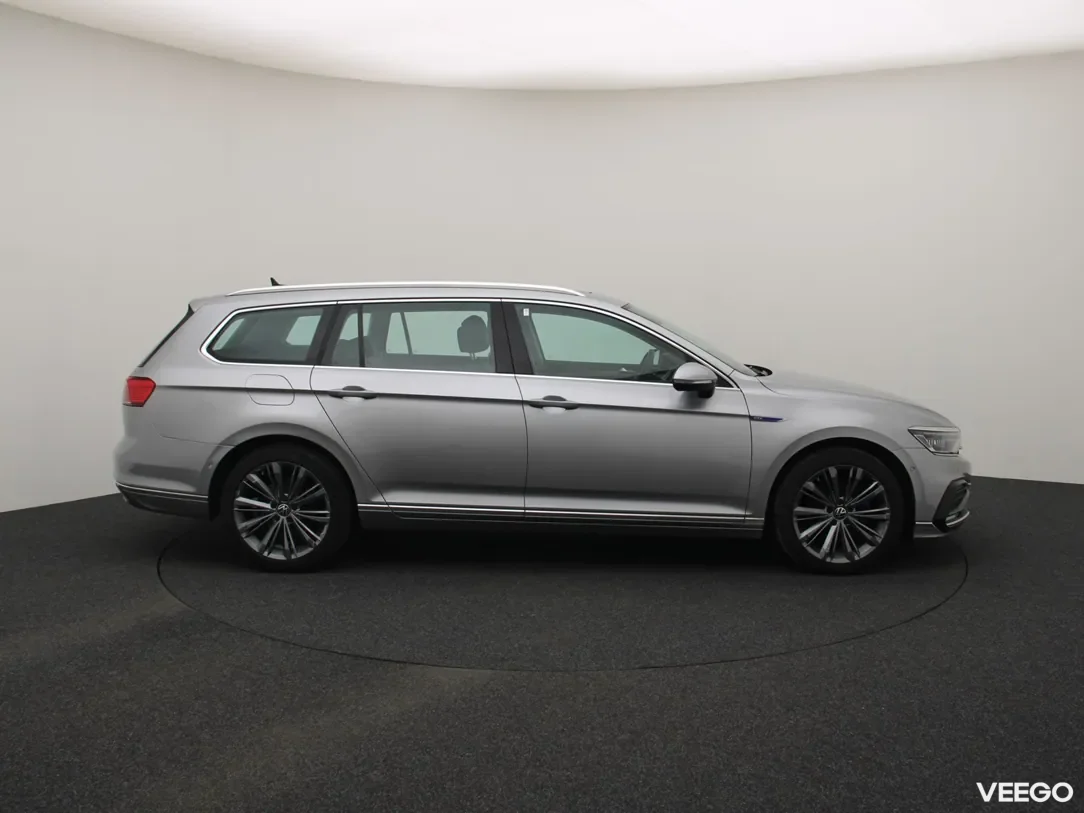 Volkswagen Passat 1.4 160kW