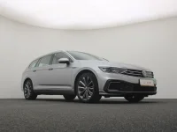 Volkswagen Passat 1.4 160kW thumbnail