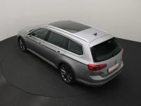 Volkswagen Passat 1.4 160kW thumbnail