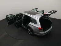 Volkswagen Passat 1.4 160kW thumbnail