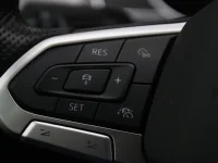 Volkswagen Passat 1.4 160kW thumbnail