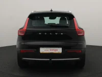 Volvo XC40 2 140kW thumbnail