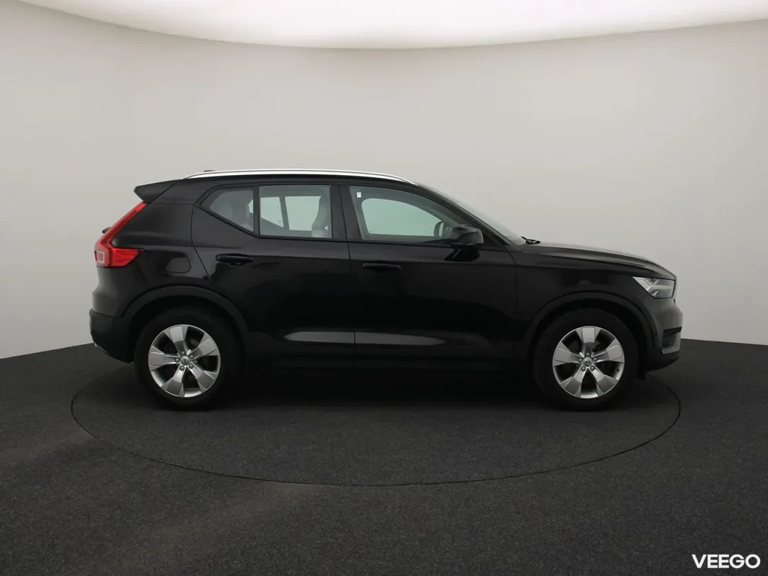 Volvo XC40 2 140kW