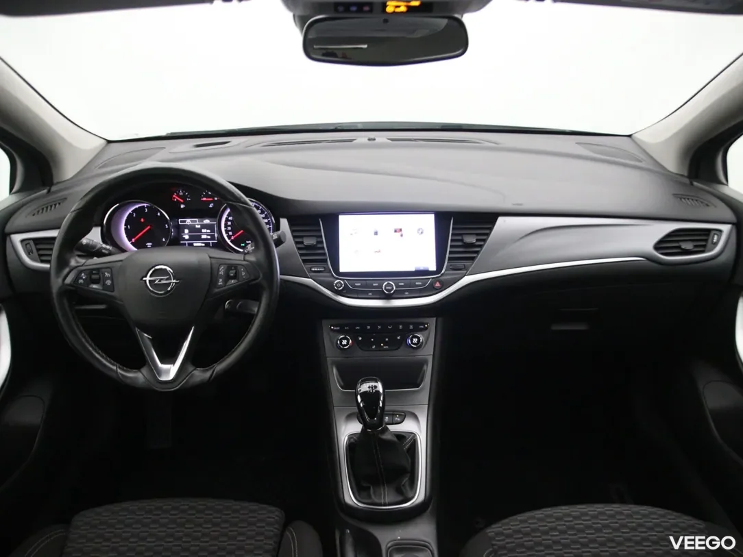Opel Astra 1.6 81kW