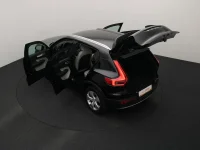 Volvo XC40 2 140kW thumbnail