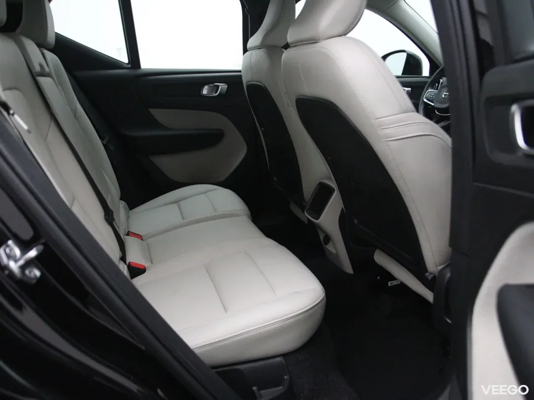 Volvo XC40 2 140kW