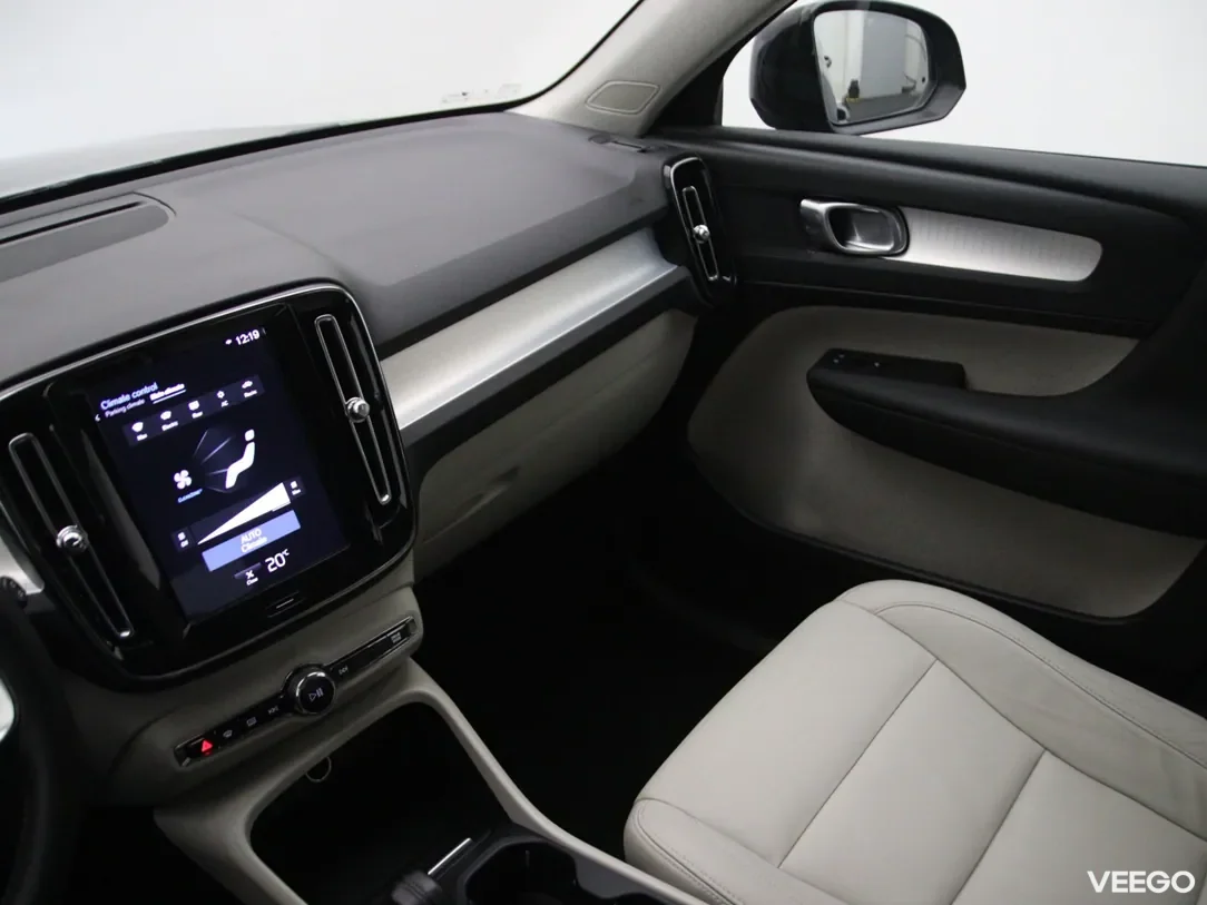 Volvo XC40 2 140kW