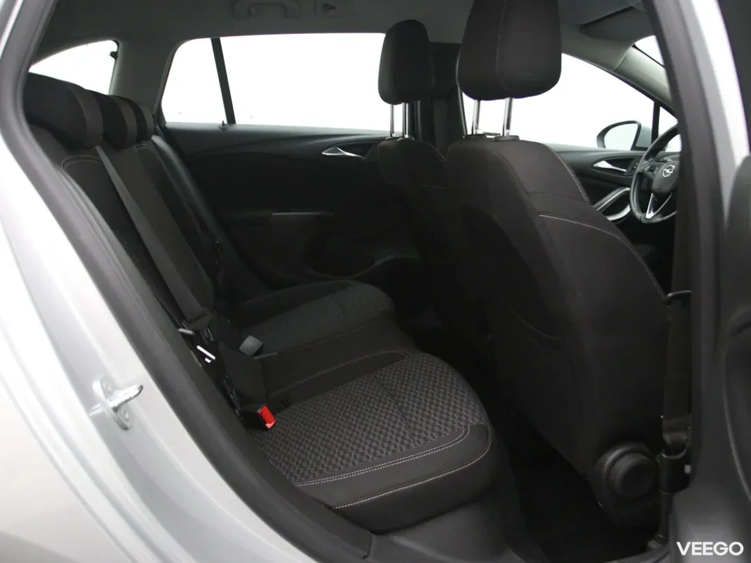 Opel Astra 1.6 81kW