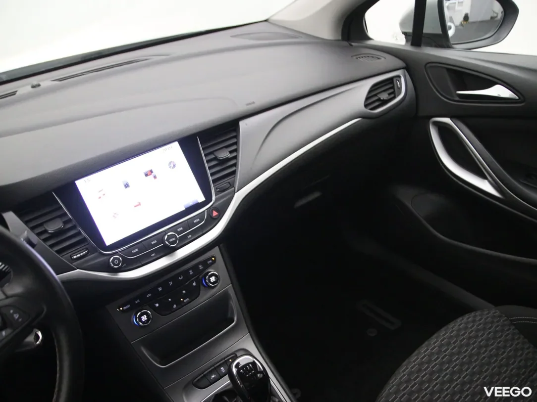 Opel Astra 1.6 81kW