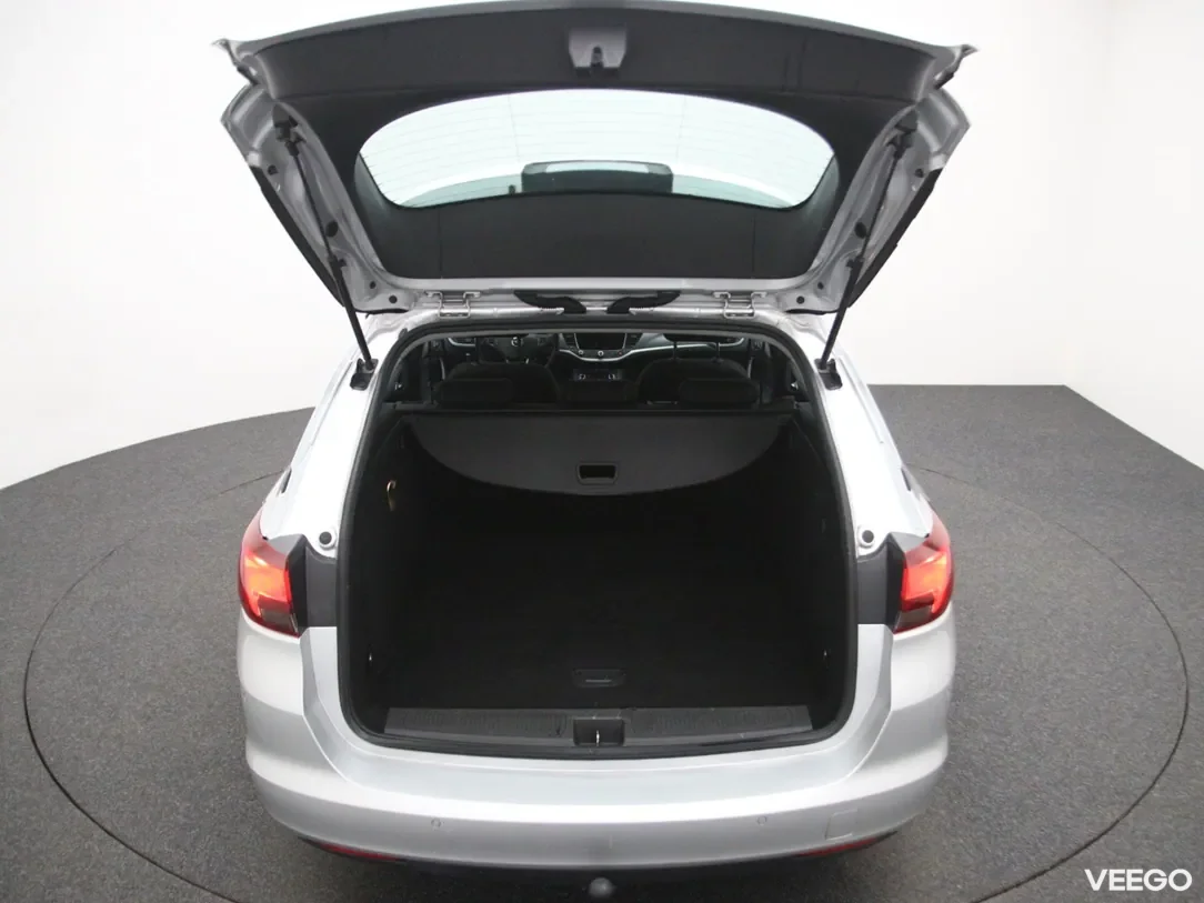 Opel Astra 1.6 81kW