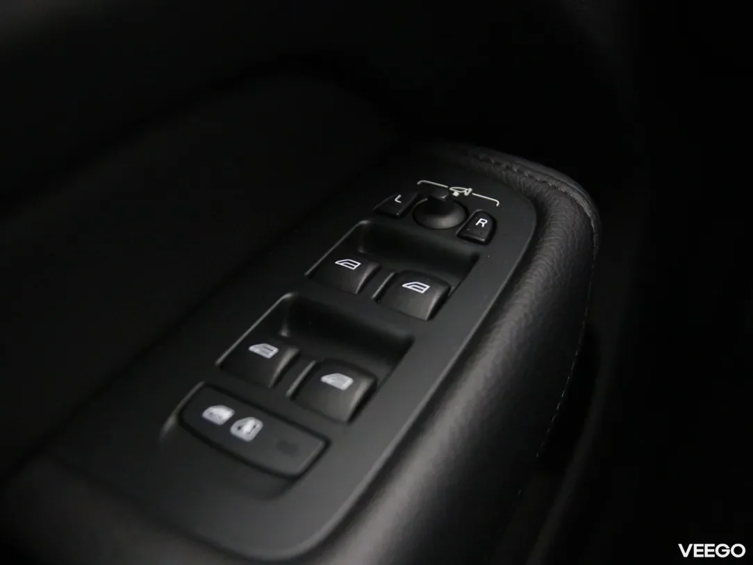 Volvo XC60 2 184kW