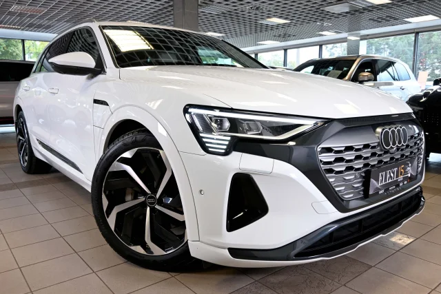 Image of Audi Q8 e-tron QUATTRO B&O LUXURY+ SAFETY PRO MY24 300kW