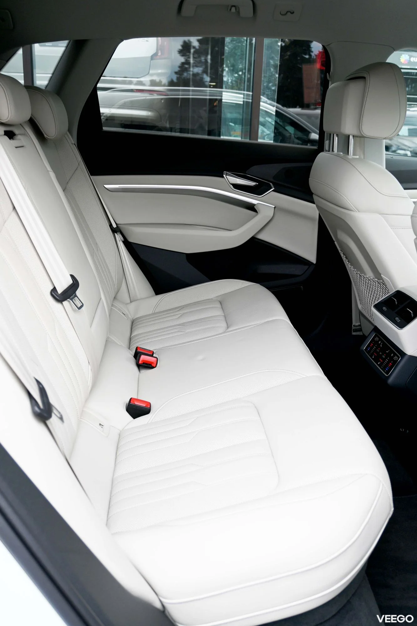 Audi Q8 e-tron QUATTRO B&O LUXURY+ SAFETY PRO MY24 300kW