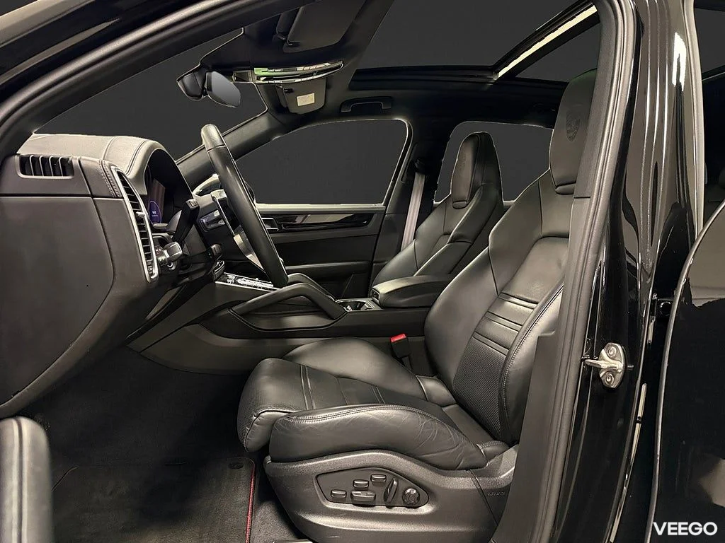 Porsche Cayenne E-Hybrid 462HK Platinum Edt /HuD /Se Spec 340kW