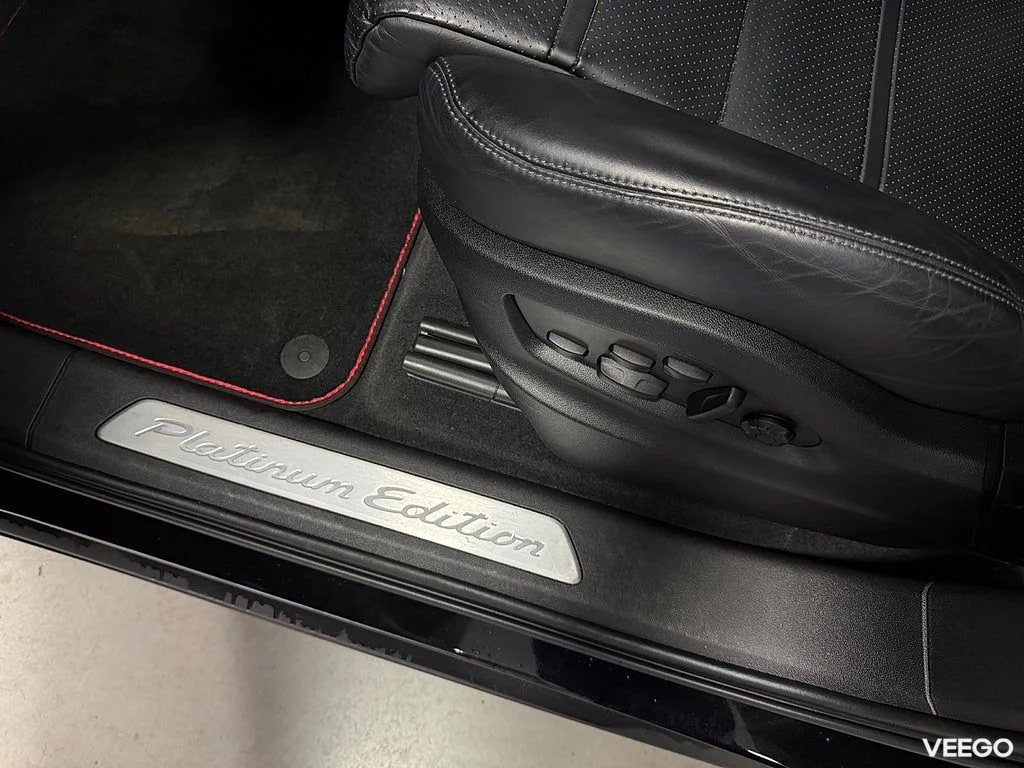 Porsche Cayenne E-Hybrid 462HK Platinum Edt /HuD /Se Spec 340kW